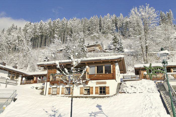 WLD_Traumhutte_winter_1-700x700