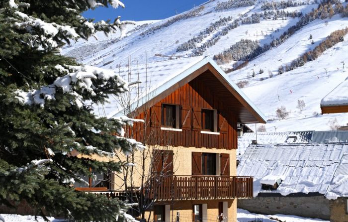 location-ski-les-deux-alpes-chalet-odalys-alpina-1-1024x653