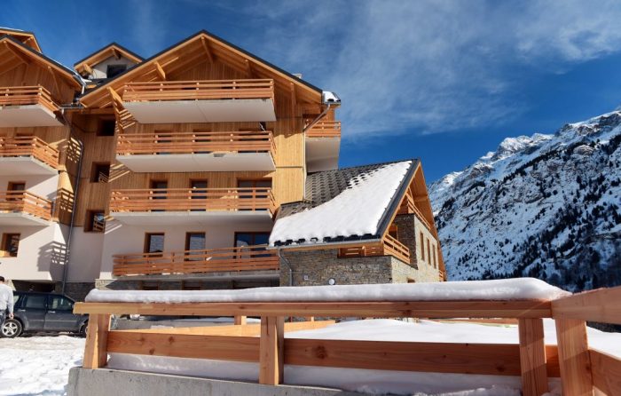 location-ski-vaujany-residence-odalys-le-crystal-blanc-1-1024x653